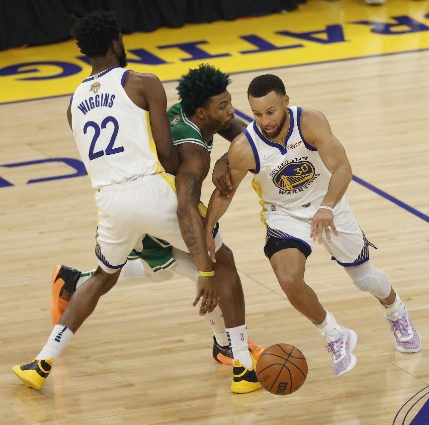 NG体育网站波士顿凯尔特人内部会议纪要流出——清晨门线救险,欧超杯使命明确,纪律约束更严格的简单介绍