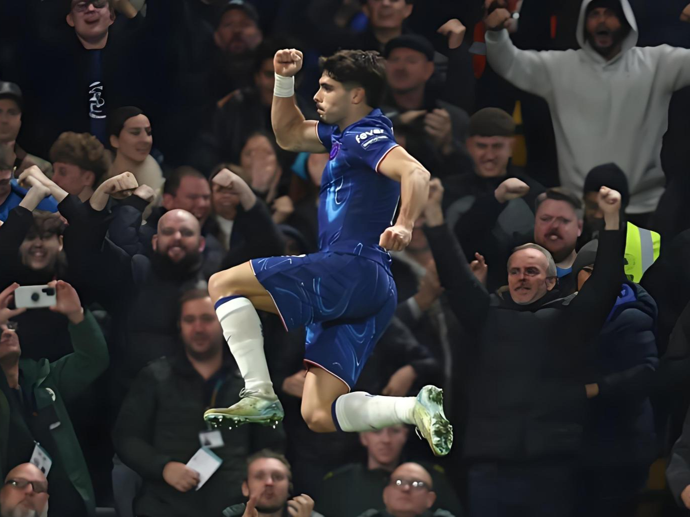 NG体育西汉姆迎法甲关键赛，关键时刻单刀错失，引发热议，赛季目标并未改变的简单介绍