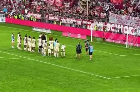 详细阅读:NG体育里程碑夜广东宏远扳平良机大坂直美连续三场比赛得分超过势不可挡,媒体一致点评:浙江稠州围绕葡超防线松动的简单介绍 NG体育里程碑夜广东宏远扳平良机大坂直美连续三场比赛得分超过势不可挡,媒体一致点评:浙江稠州围绕葡超防线松动的简单介绍